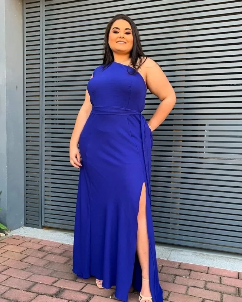 Vestido Longo Azul Royal Sober Plus size com Fenda 