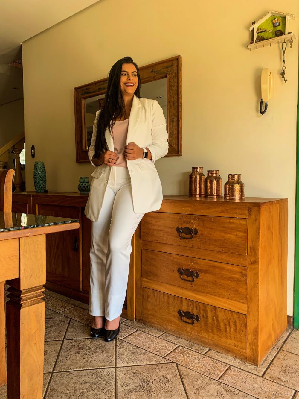 Blazer Feminino Alongado Branco