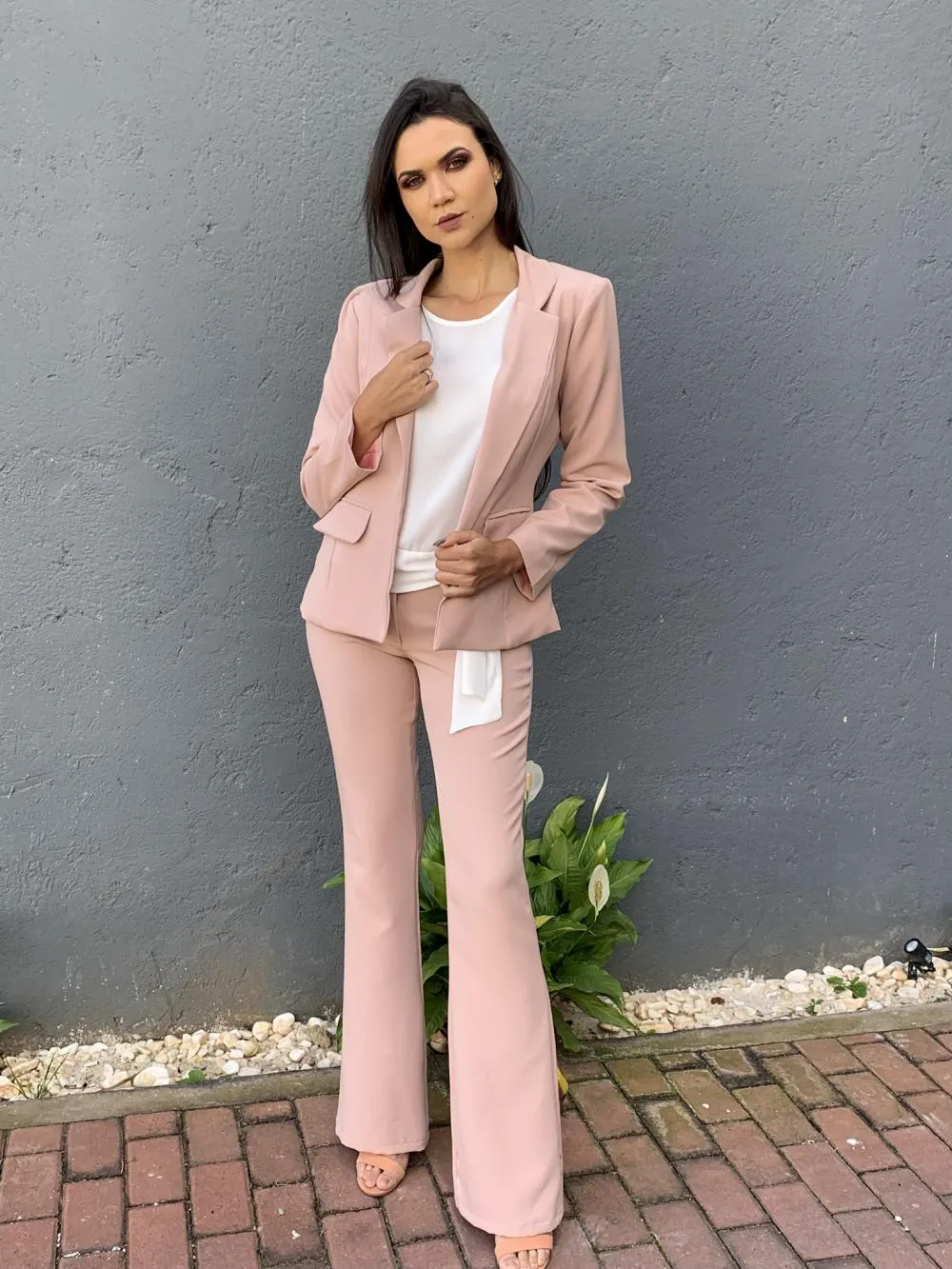 Terno Feminino com Blazer tradicional 