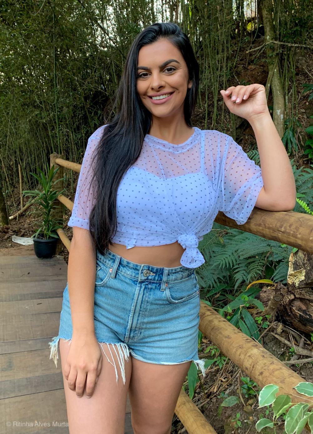 Blusa de tule com poá  