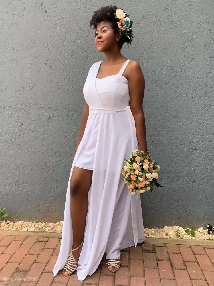 Vestido de noiva Simples Areta