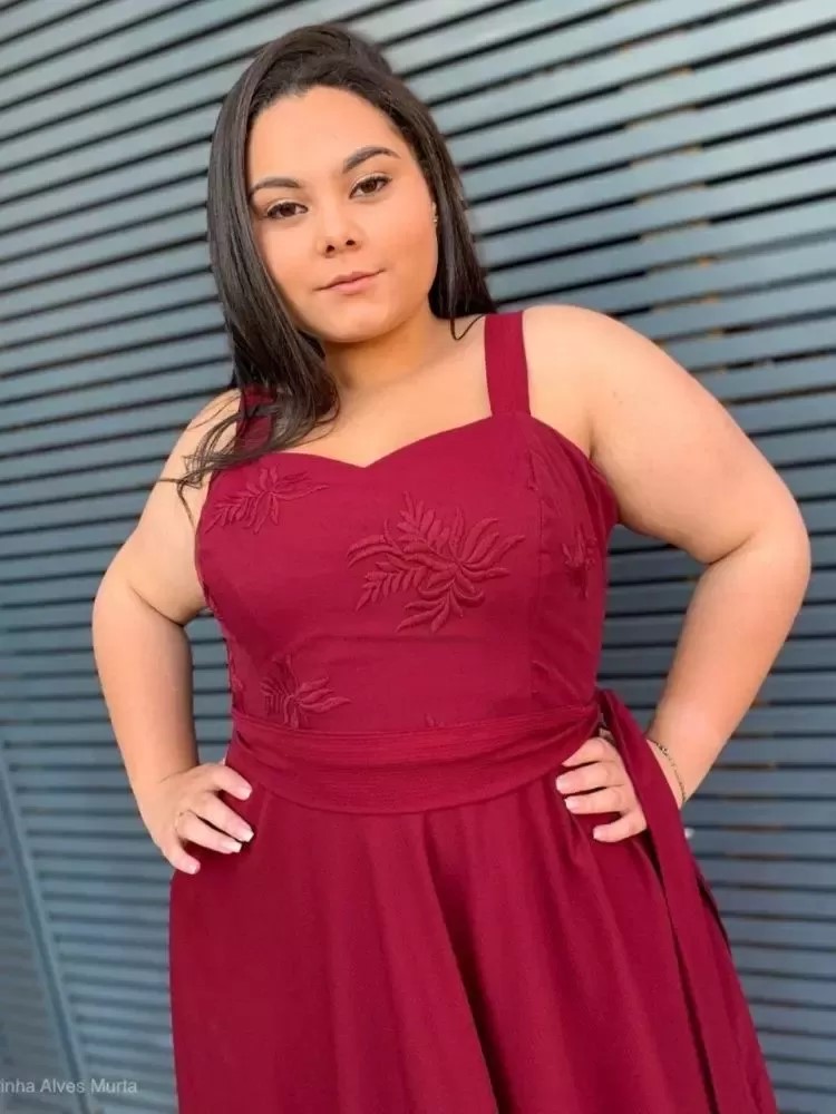 Vestido Simples Madri Marsala