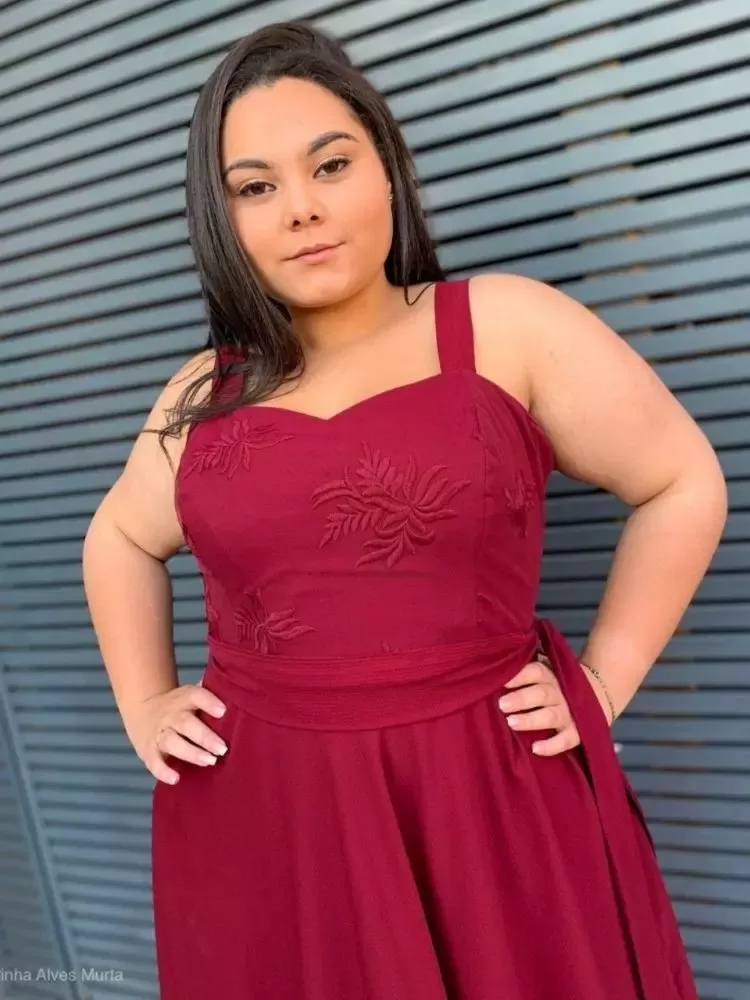 Vestido Simples Madri Marsala