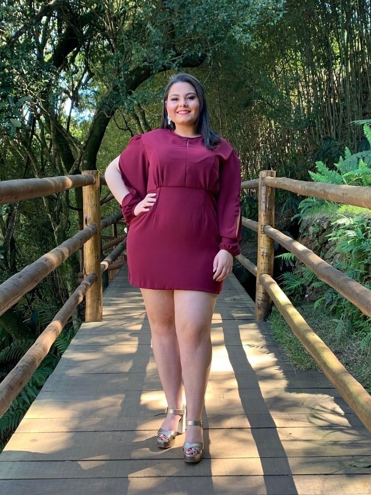 Vestido Curto Renata Marsala