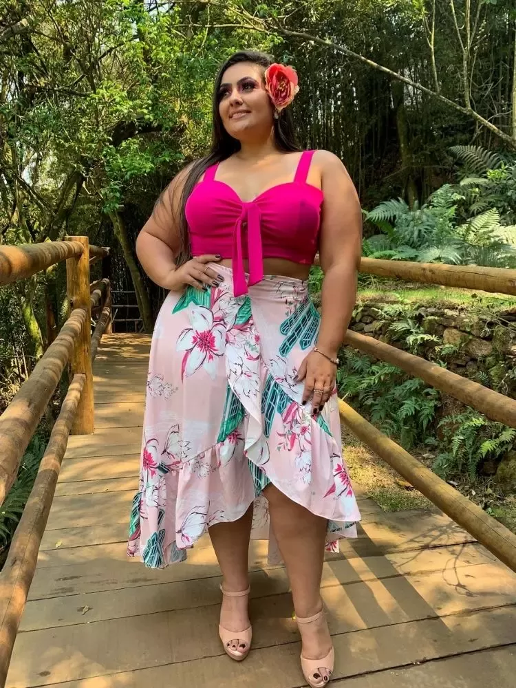 Conjunto Cropped Rosa Pink + Saia Envelope