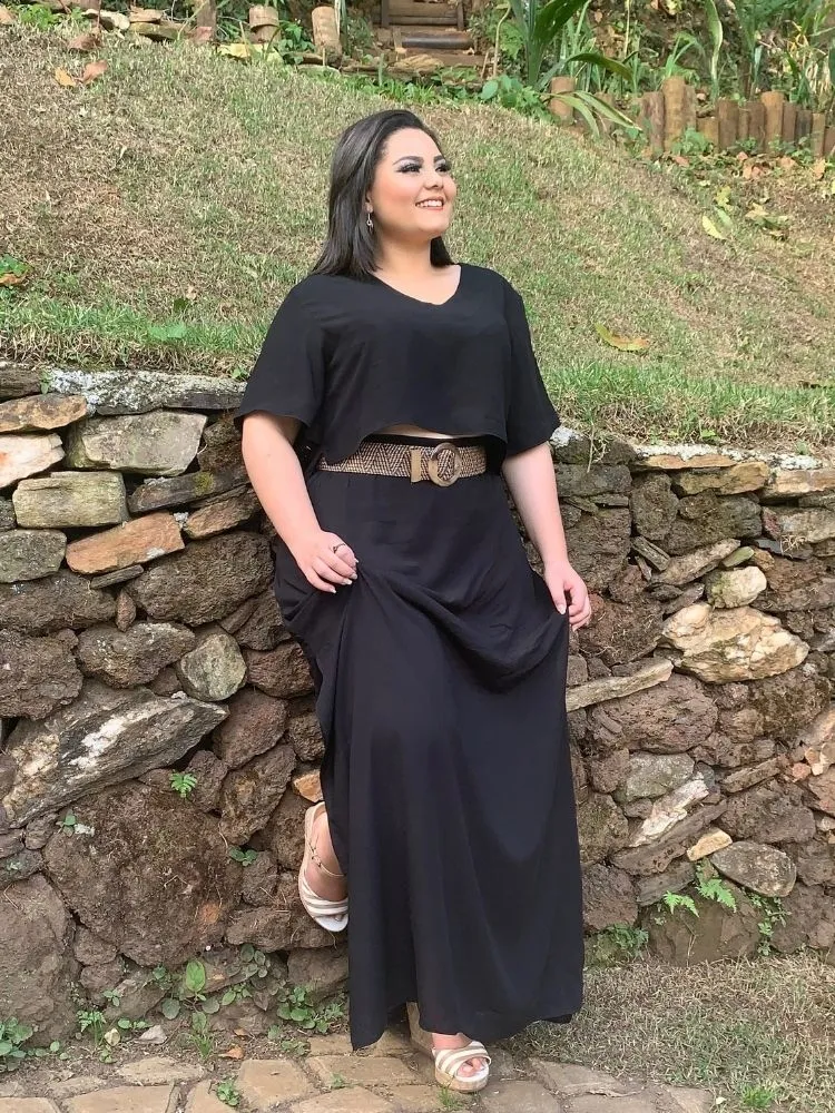 Conjunto Cropped Soltinho + Saia Longa com Fendas Laterais