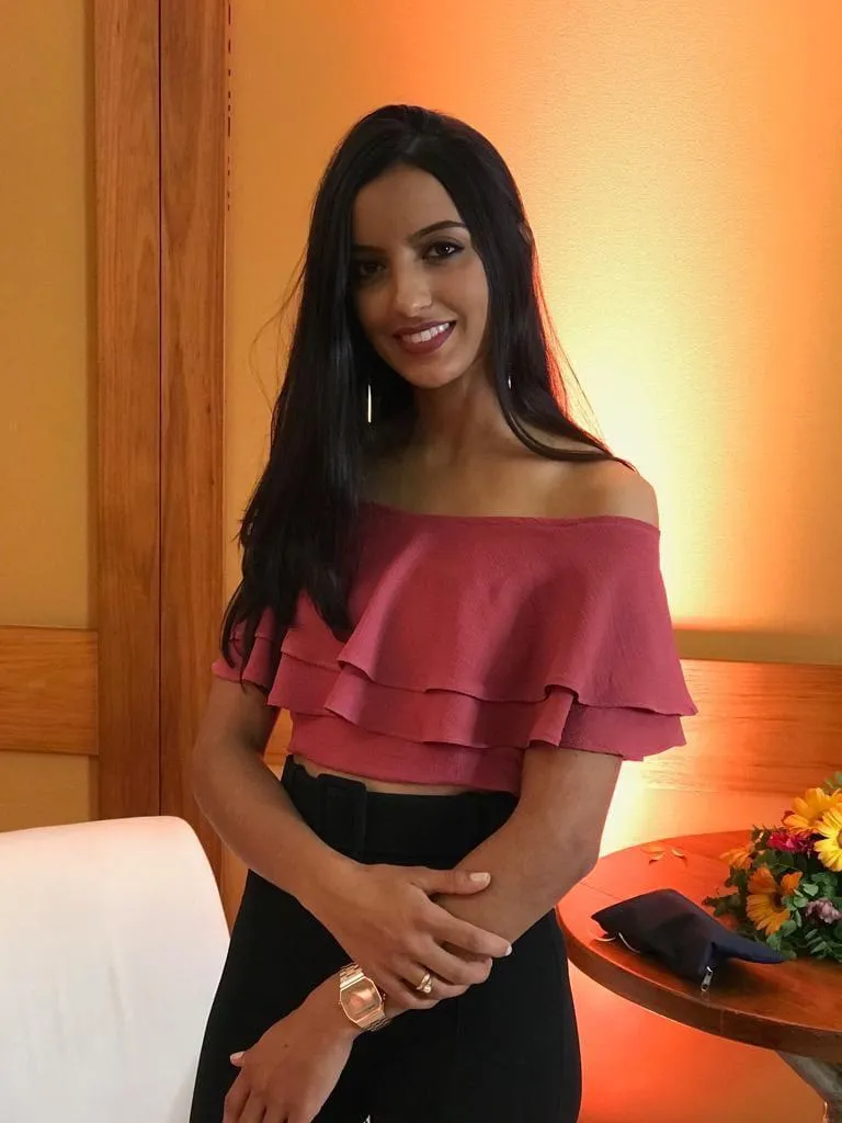 Cropped Modelo Ciganinha