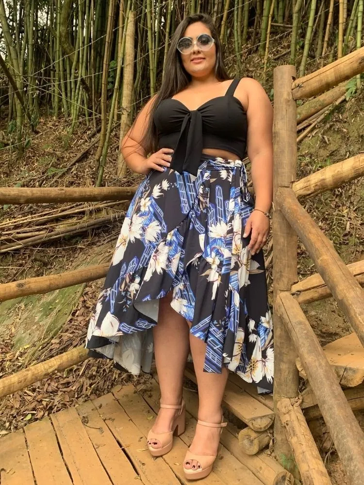 Conjunto Cropped Preto + Saia Envelope