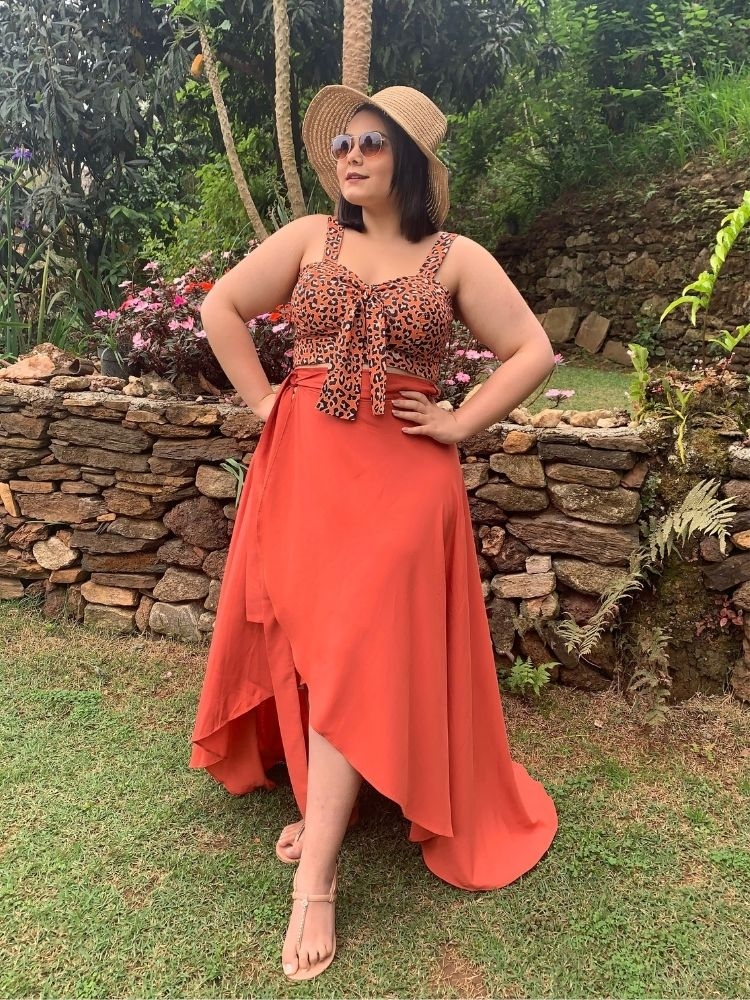 Conjunto Cropped Animal Print + Saia Envelope Redonda