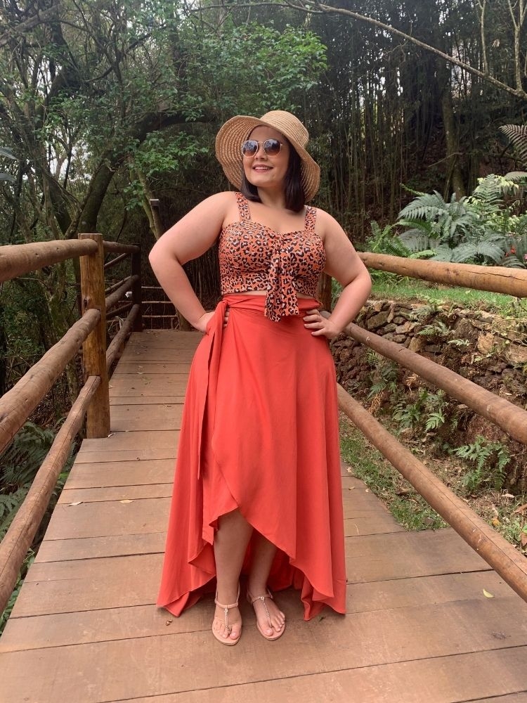 Conjunto Cropped Animal Print + Saia Envelope Redonda