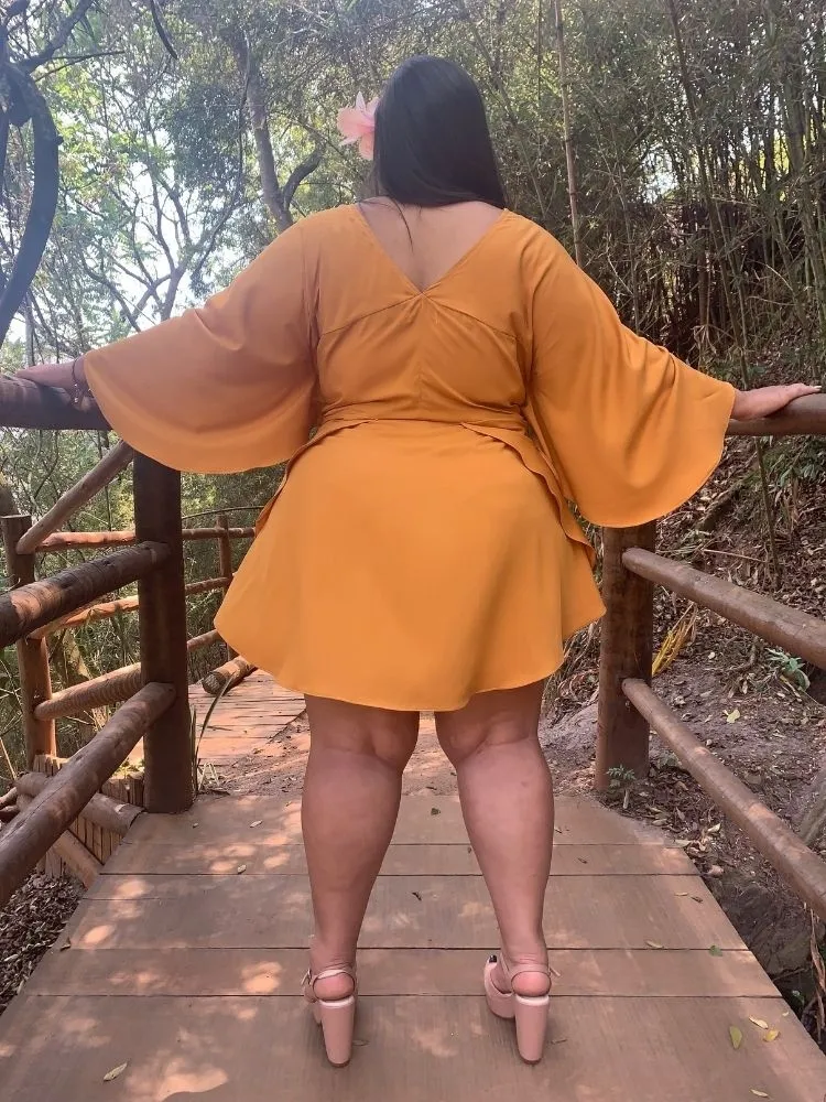 Vestido Curto Kimono Kamila Mostarda