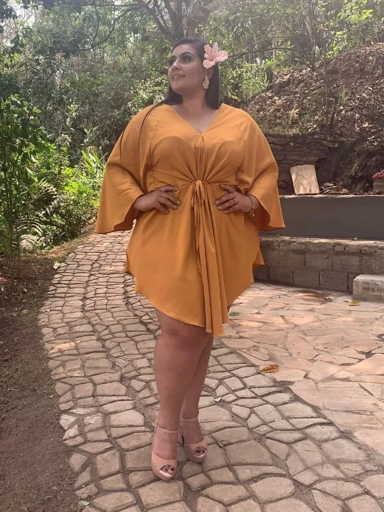 Vestido Curto Kimono Kamila Mostarda
