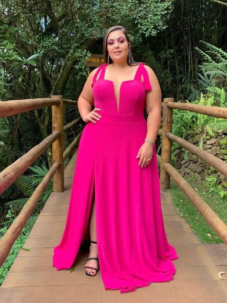 Vestido Madrinha de Casamento com decote Ana Julia Rosa Pink
