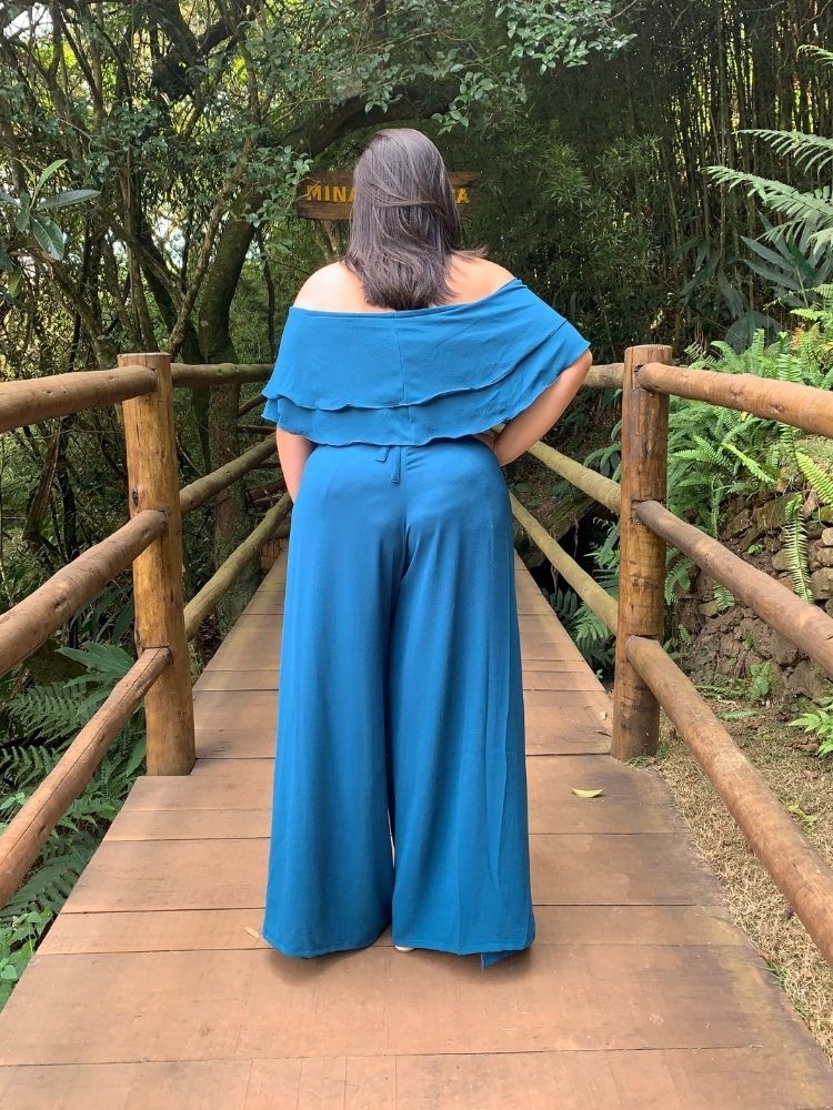 Conjunto Cropped Ciganinha Azul Turquesa e Calça Envelope