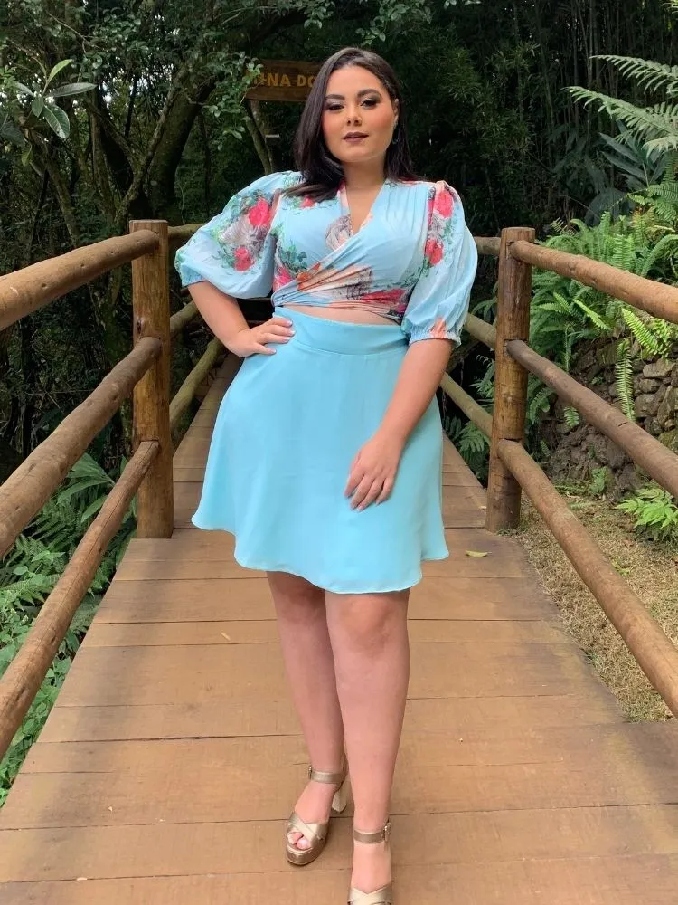 Conjunto Cropped Dos Anjos e Saia Curta Azul Tiffany