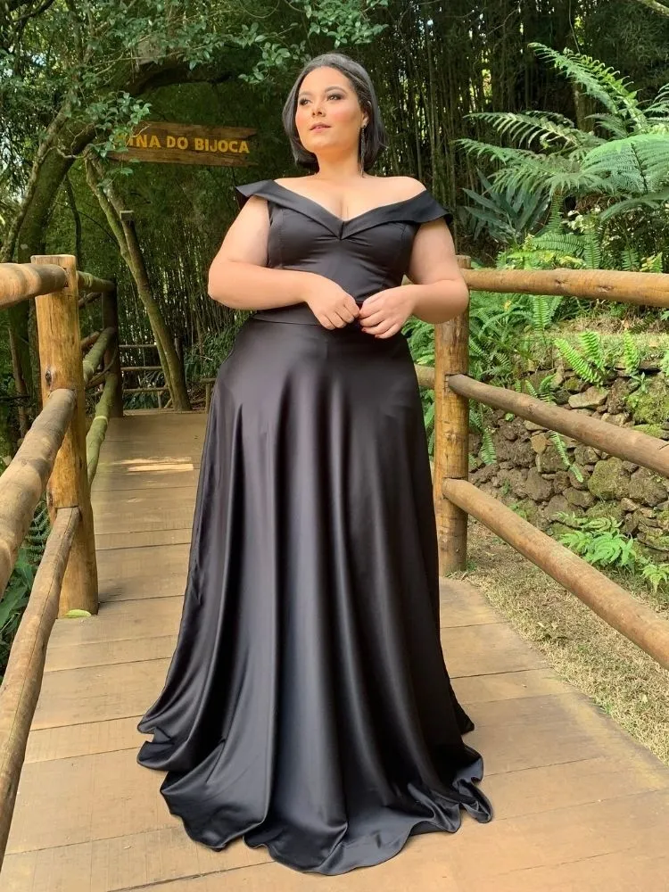 Vestido Longo Madrinha de Casamento Vanessa Preto Sem Fenda
