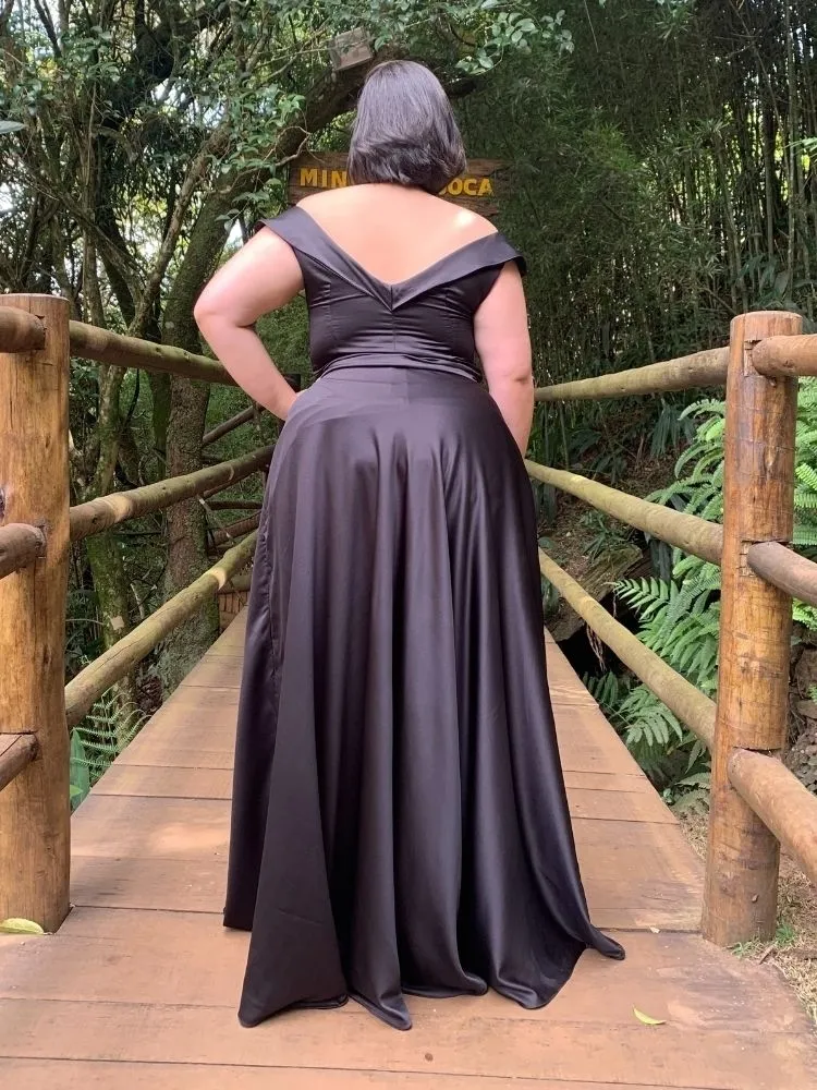 Vestido Longo Madrinha de Casamento Vanessa Preto Sem Fenda