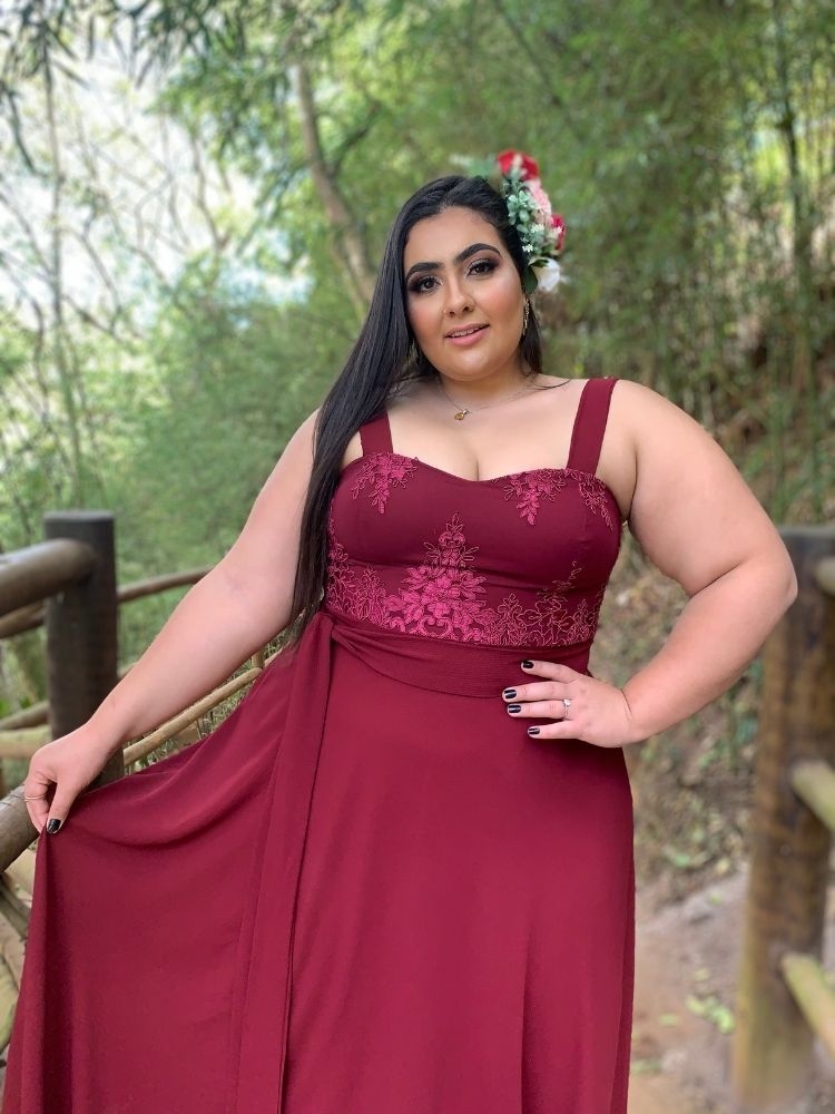 Vestido Simples Madri Marsala