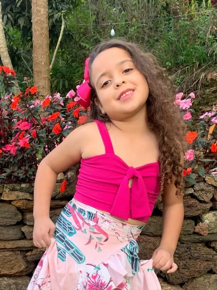 Cropped Modelo Naninha Infantil Rosa Pink