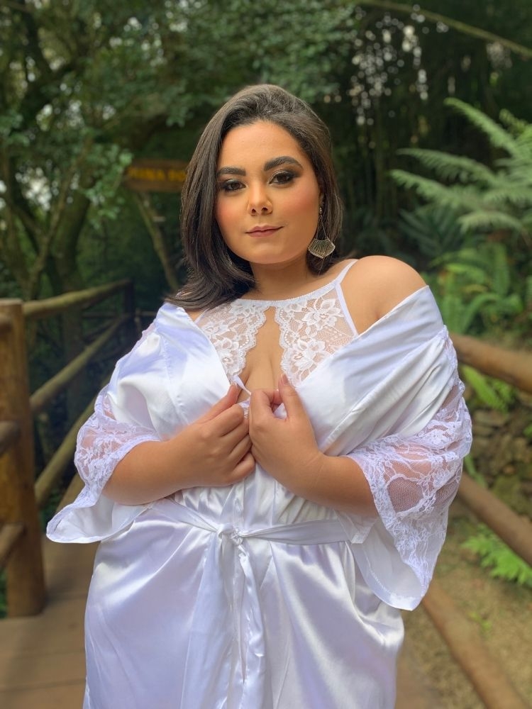 Robe De Cetim Modelo Laura Branco
