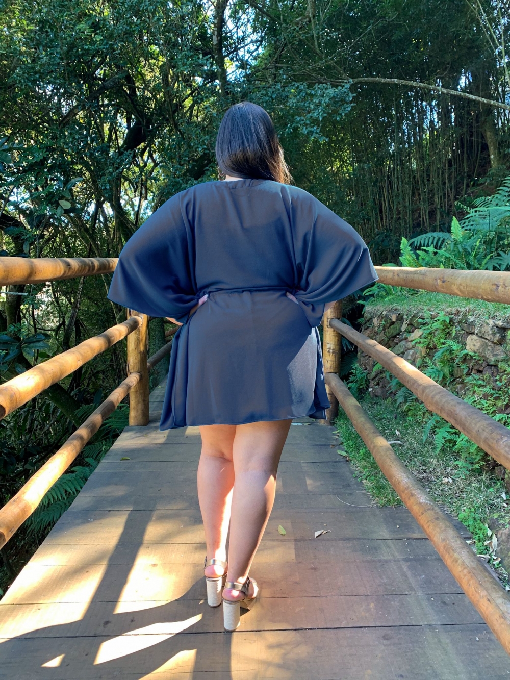 Vestido Curto Kimono Cibele Azul Marinho