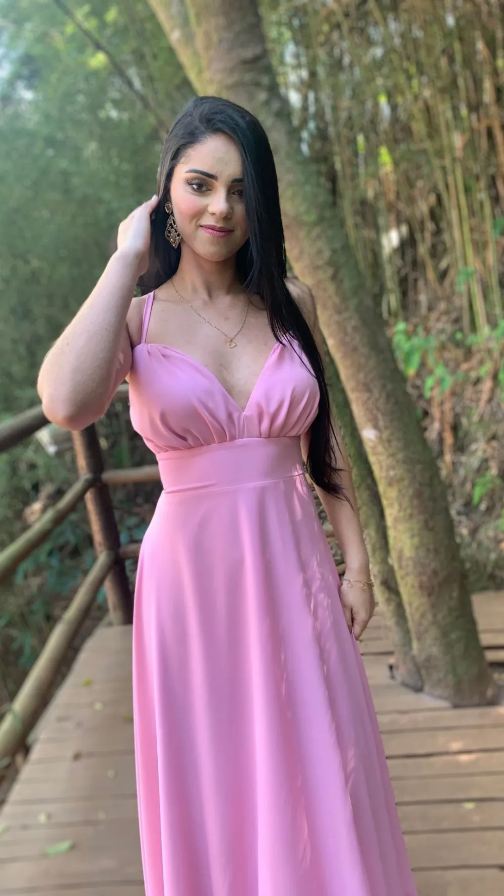 Vestido Longo Madrinha de Casamento Mariane Rosa Chiclete