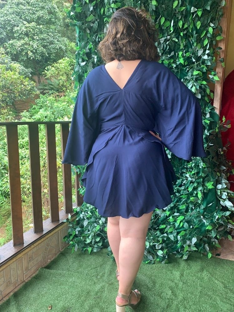 Vestido Curto Kimono Kamila Azul Marinho