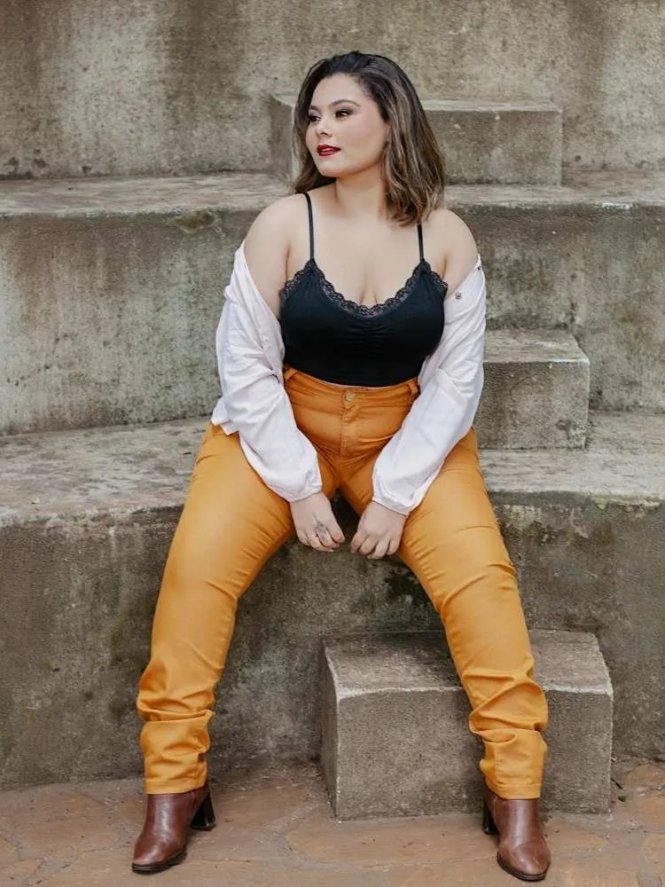 Calça Feminina Jeans Skinny Mostarda Muito Mais Jeans