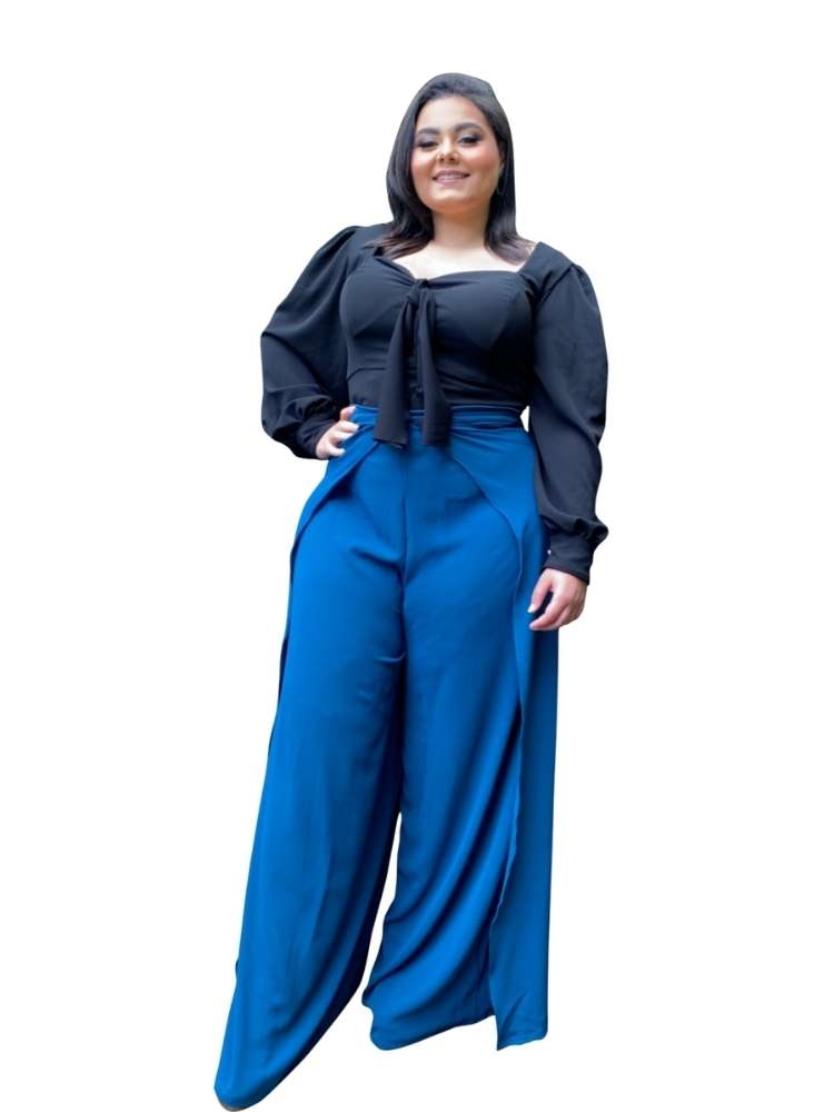 Conjunto Cropped Manga Bufante Preto e Calça Envelope Azul Turquesa
