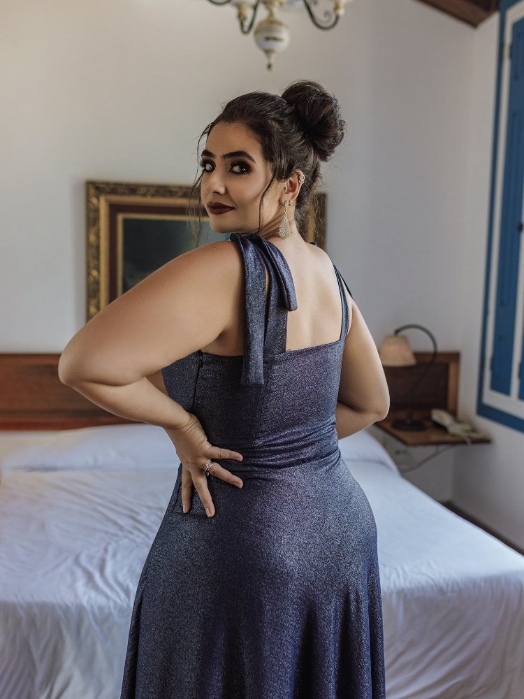 Vestido Longo de Festa Azul Marinho Brilhante Ana Júlia