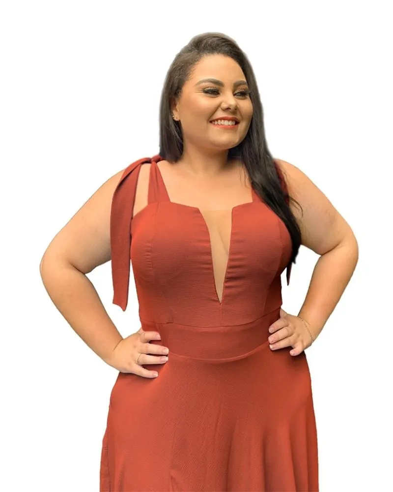 Vestido Madrinha de Casamento Terracota com decote Ana Julia 