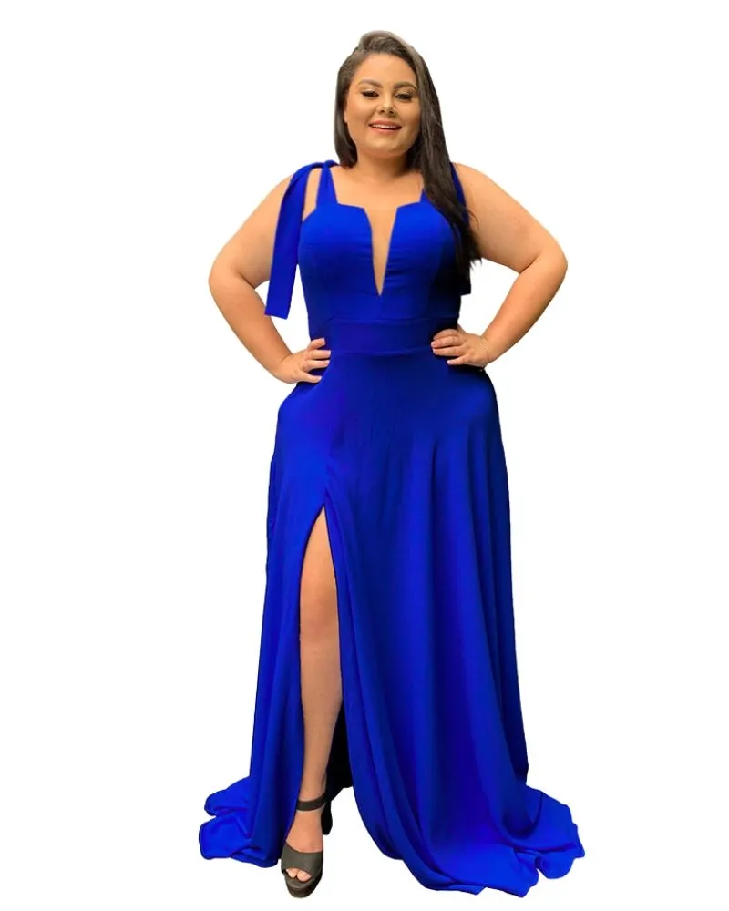 Vestido Madrinha de Casamento Azul Royal com decote Ana Julia 