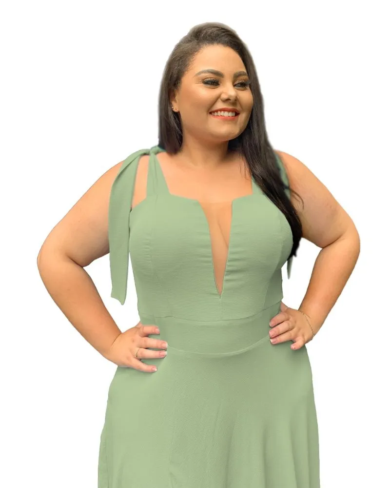 Vestido Madrinha de Casamento Verde Menta com decote Ana Julia 