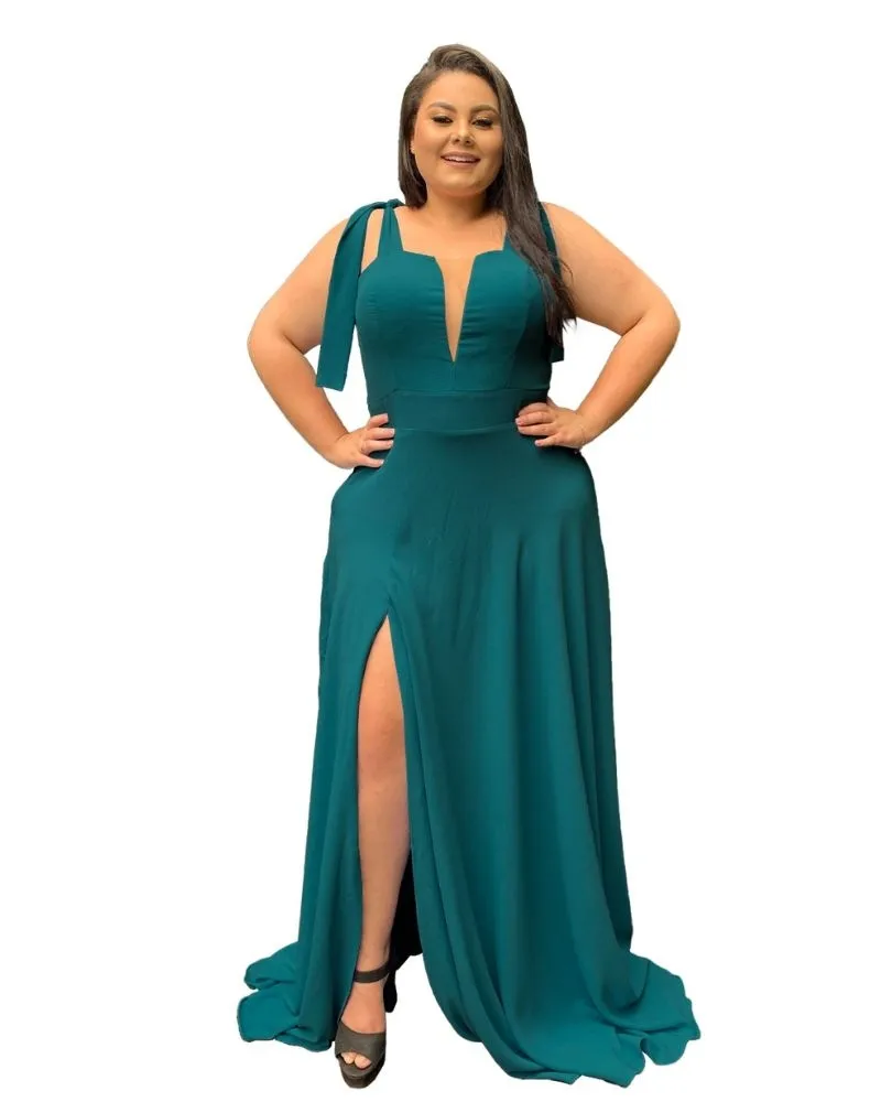 Vestido Madrinha de Casamento Verde Esmeralda com decote Ana Julia 